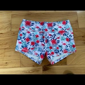 KFT flamingo shorts, M